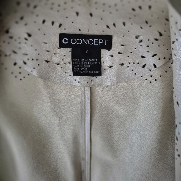 C Concept 100% Leather Cream Scalloped Coastal Cowgirl Blazer Size 8 - Picture 8 of 10